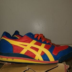 ASICS...TIGER ONITSUKA